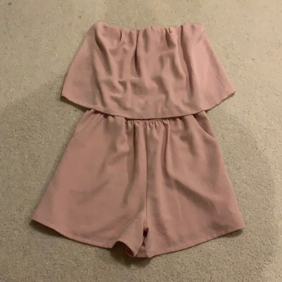 Vici mauve strapless romper size small - Picture 1 of 3
